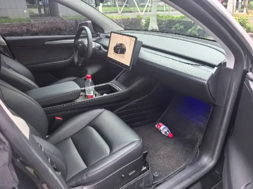 2022 Tesla Model Y BEV 60KWH,autocango,china used car exporter,china ev exporter,chinese used car exporter,chinese used ev exporter