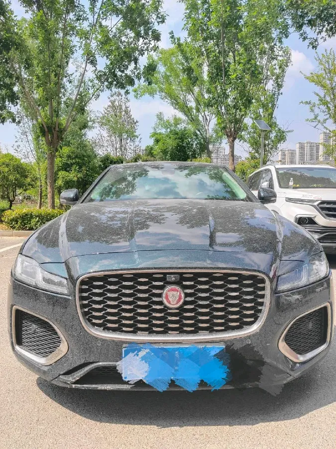 2023 Jaguar XFL 2.0T 200HP L4 8AT,autocango,china used car exporter,china ev exporter,chinese used car exporter,chinese used ev exporter
