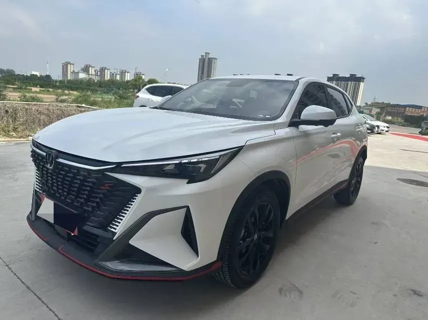 2025 ChangAn X5 PLUS 1.5T 188HP L4 7DCT,autocango,china used car exporter,china ev exporter,chinese used car exporter,chinese used ev exporter