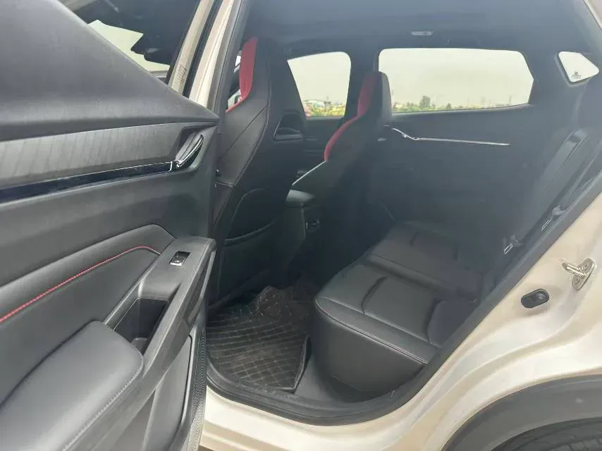 2025 ChangAn X5 PLUS 1.5T 188HP L4 7DCT,autocango,china used car exporter,china ev exporter,chinese used car exporter,chinese used ev exporter