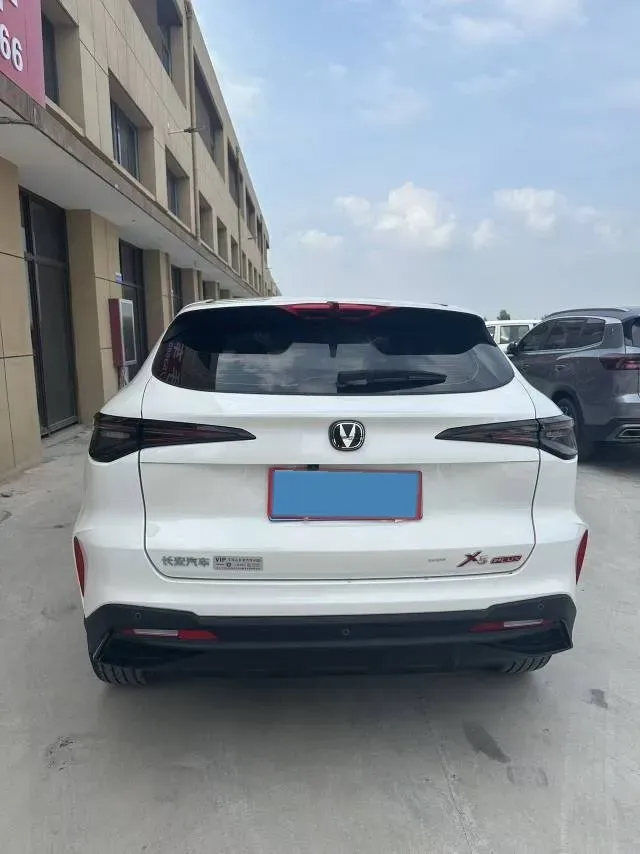 2025 ChangAn X5 PLUS 1.5T 188HP L4 7DCT,autocango,china used car exporter,china ev exporter,chinese used car exporter,chinese used ev exporter