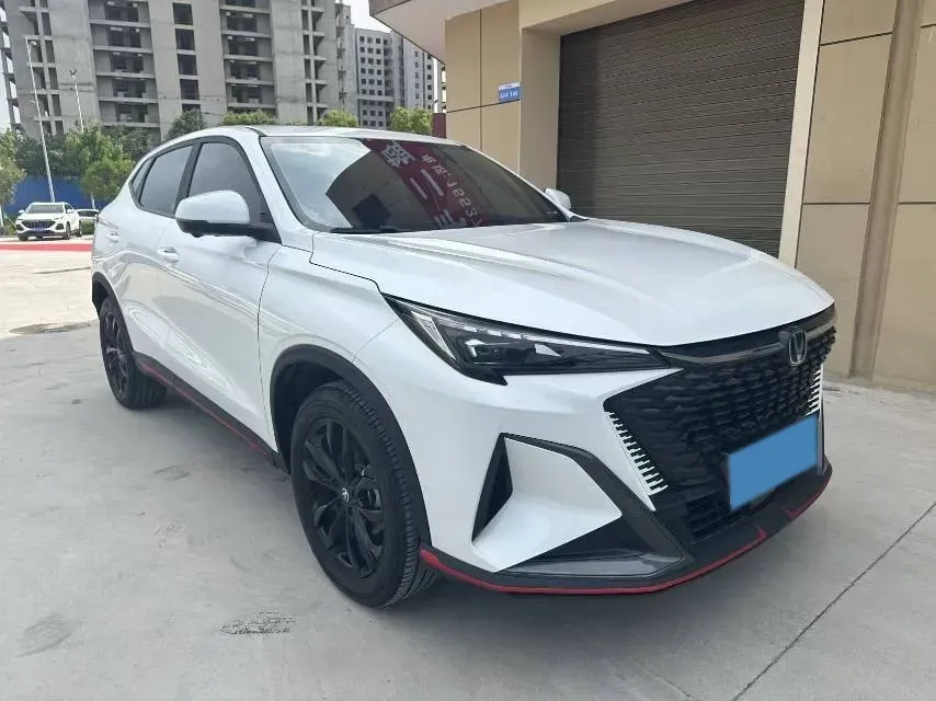 2025 ChangAn X5 PLUS 1.5T 188HP L4 7DCT,autocango,china used car exporter,china ev exporter,chinese used car exporter,chinese used ev exporter