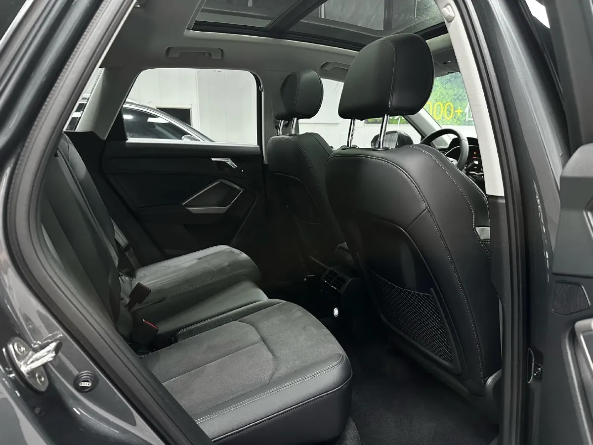 2022 Audi Q3 1.4T 150HP L4 7DCT,autocango,china used car exporter,china ev exporter,chinese used car exporter,chinese used ev exporter