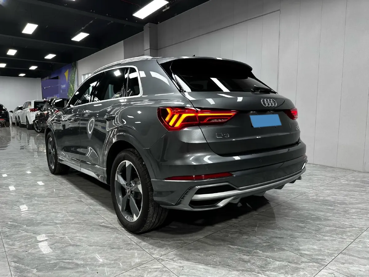 2022 Audi Q3 1.4T 150HP L4 7DCT,autocango,china used car exporter,china ev exporter,chinese used car exporter,chinese used ev exporter