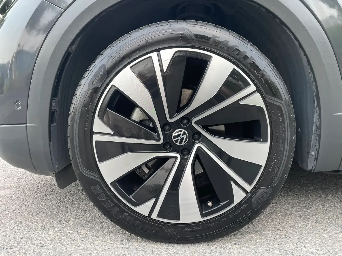 2023 Volkswagen Talagon 2.0T 220HP L4 7DCT,autocango,china used car exporter,china ev exporter,chinese used car exporter,chinese used ev exporter