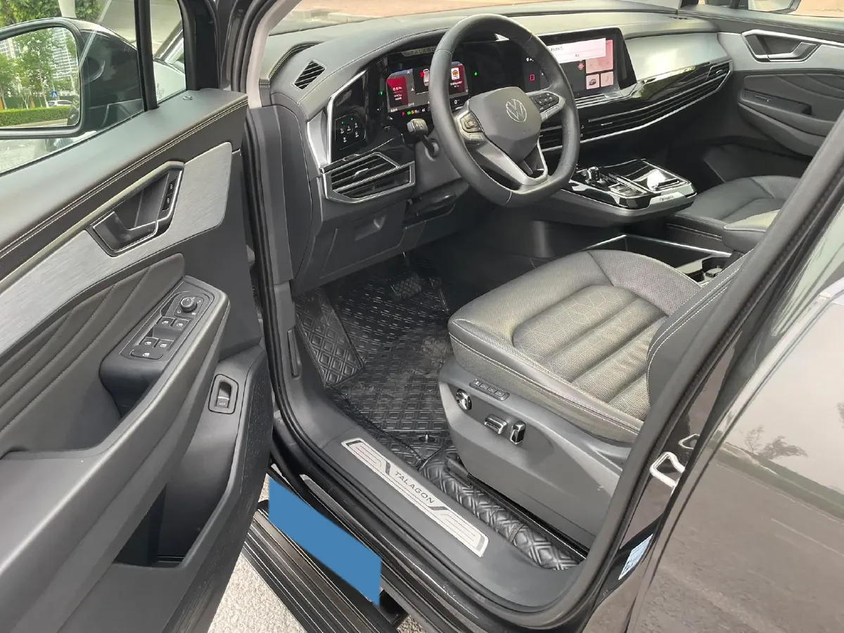 2023 Volkswagen Talagon 2.0T 220HP L4 7DCT,autocango,china used car exporter,china ev exporter,chinese used car exporter,chinese used ev exporter