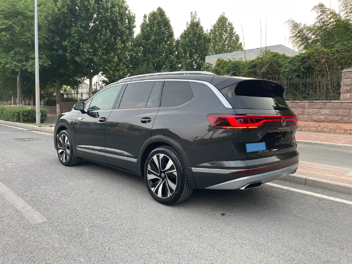 2023 Volkswagen Talagon 2.0T 220HP L4 7DCT,autocango,china used car exporter,china ev exporter,chinese used car exporter,chinese used ev exporter