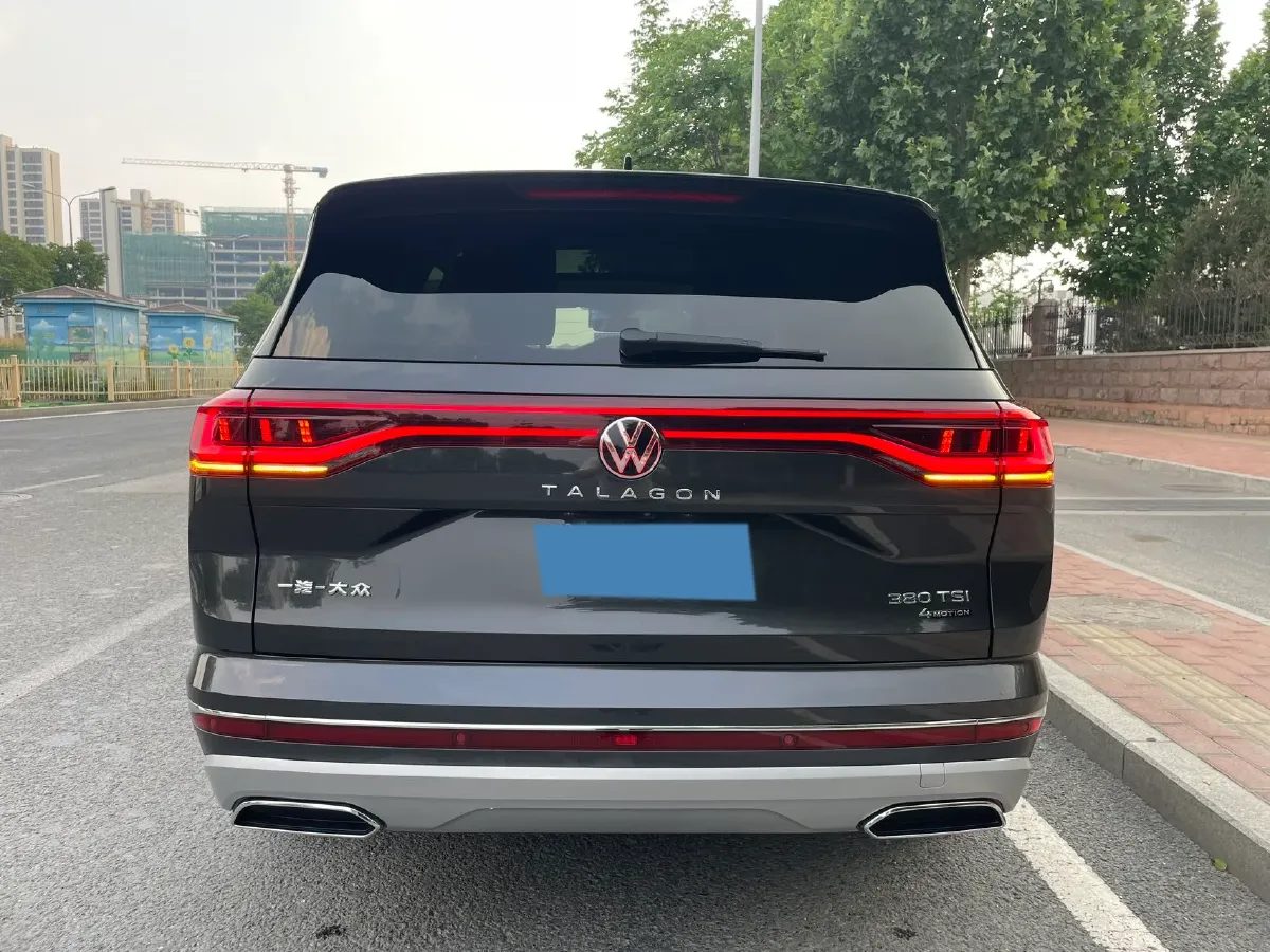 2023 Volkswagen Talagon 2.0T 220HP L4 7DCT,autocango,china used car exporter,china ev exporter,chinese used car exporter,chinese used ev exporter