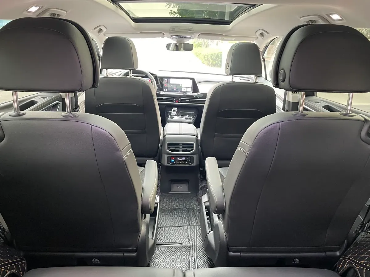 2023 Volkswagen Talagon 2.0T 220HP L4 7DCT,autocango,china used car exporter,china ev exporter,chinese used car exporter,chinese used ev exporter