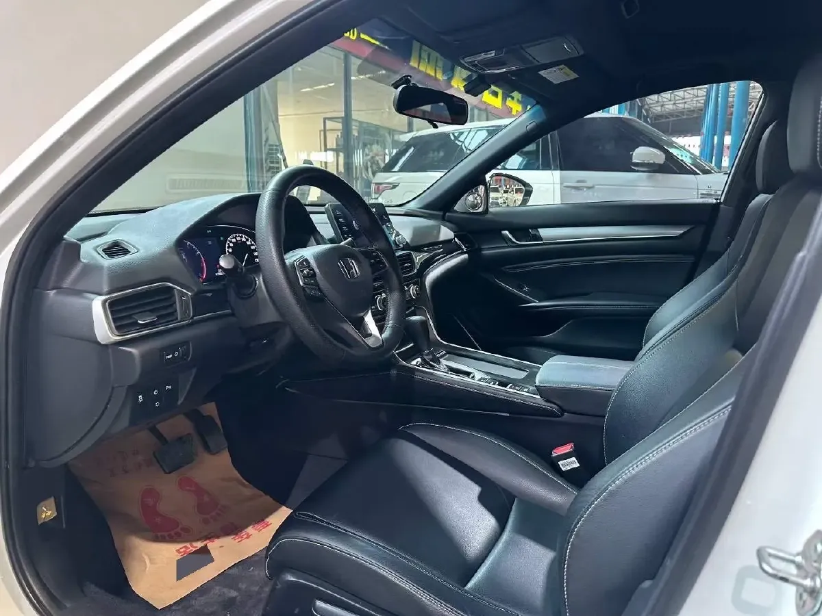 2022 Honda Inspire 1.5T 194HP L4 CVT,autocango,china used car exporter,china ev exporter,chinese used car exporter,chinese used ev exporter