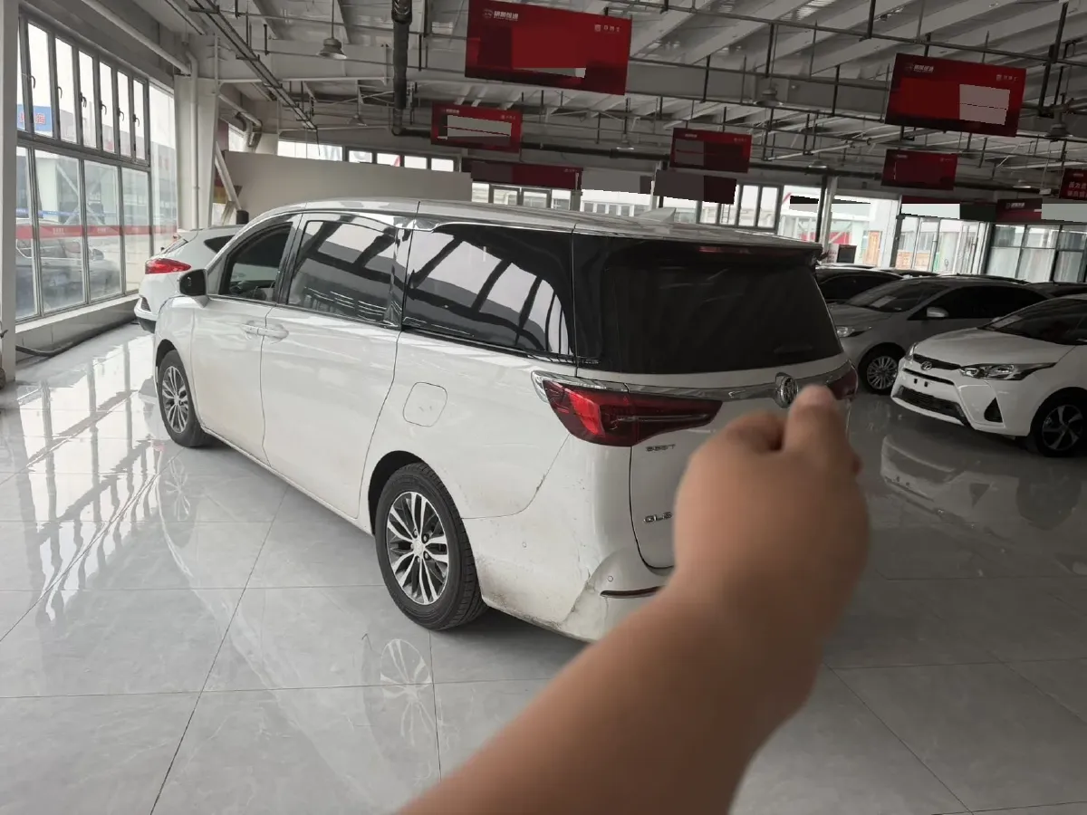 2020 Buick GL8 2.0T 237HP L4 9AT,autocango,china used car exporter,china ev exporter,chinese used car exporter,chinese used ev exporter