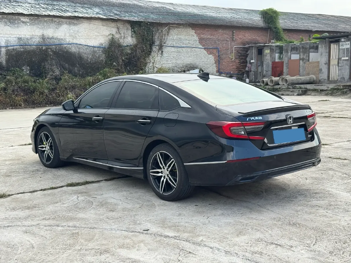 2022 Honda Accord 2.0L 146HP L4 E-CVT Hybrid,autocango,china used car exporter,china ev exporter,chinese used car exporter,chinese used ev exporter
