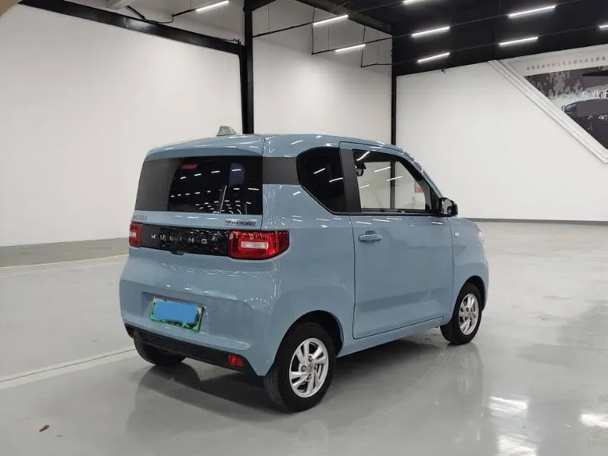 2021 WuLing HongGuang MINI EV BEV 13.9KWH,autocango,china used car exporter,china ev exporter,chinese used car exporter,chinese used ev exporter