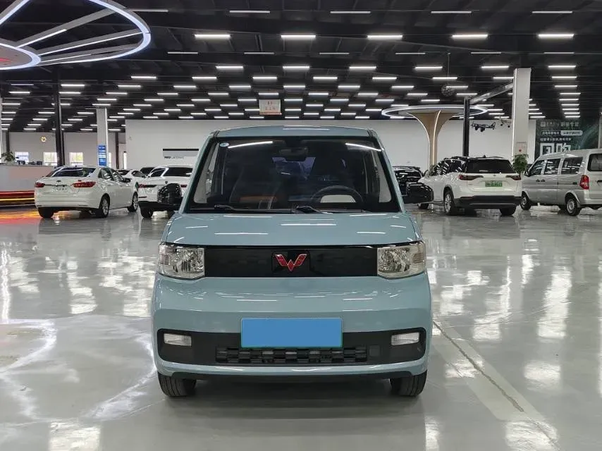 2021 WuLing HongGuang MINI EV BEV 13.9KWH,autocango,china used car exporter,china ev exporter,chinese used car exporter,chinese used ev exporter