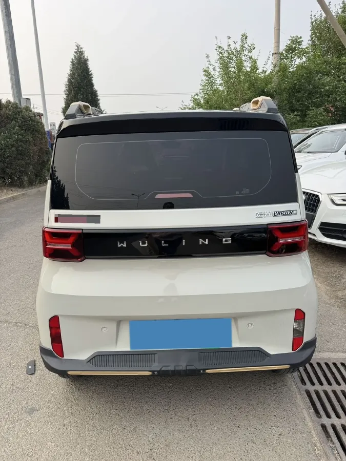 2022 WuLing HongGuang MINI EV BEV 17.3KWH,autocango,china used car exporter,china ev exporter,chinese used car exporter,chinese used ev exporter