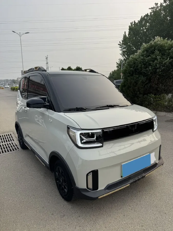 2022 WuLing HongGuang MINI EV BEV 17.3KWH,autocango,china used car exporter,china ev exporter,chinese used car exporter,chinese used ev exporter