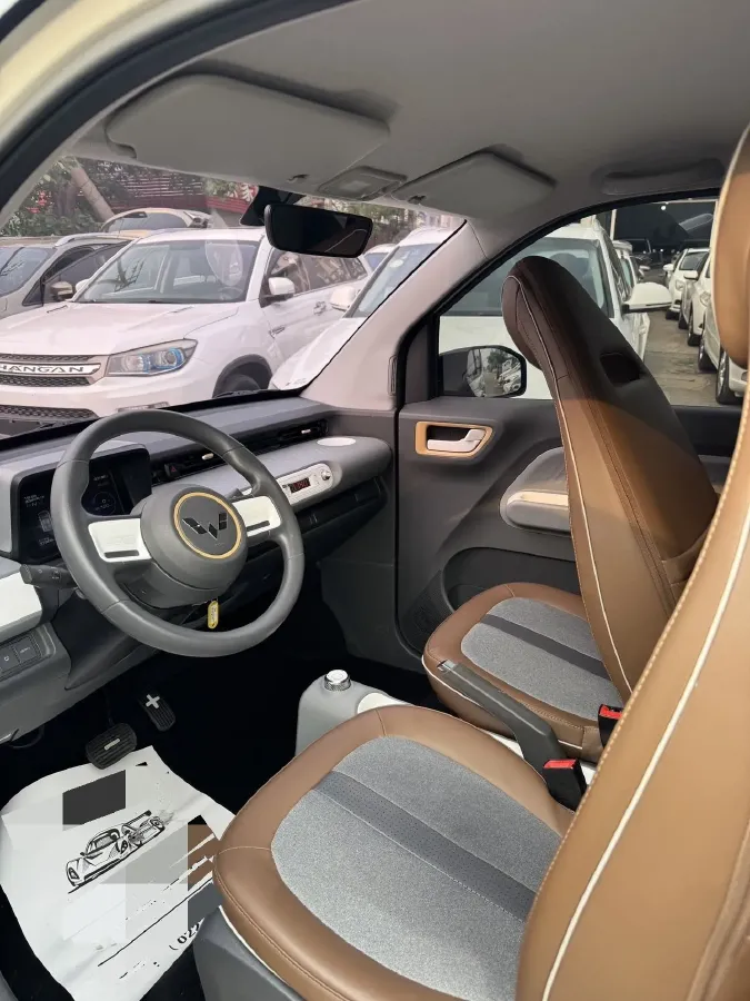 2022 WuLing HongGuang MINI EV BEV 17.3KWH,autocango,china used car exporter,china ev exporter,chinese used car exporter,chinese used ev exporter