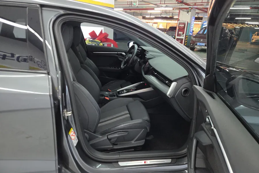2022 Audi A3 1.4T 150HP L4 7DCT,autocango,china used car exporter,china ev exporter,chinese used car exporter,chinese used ev exporter