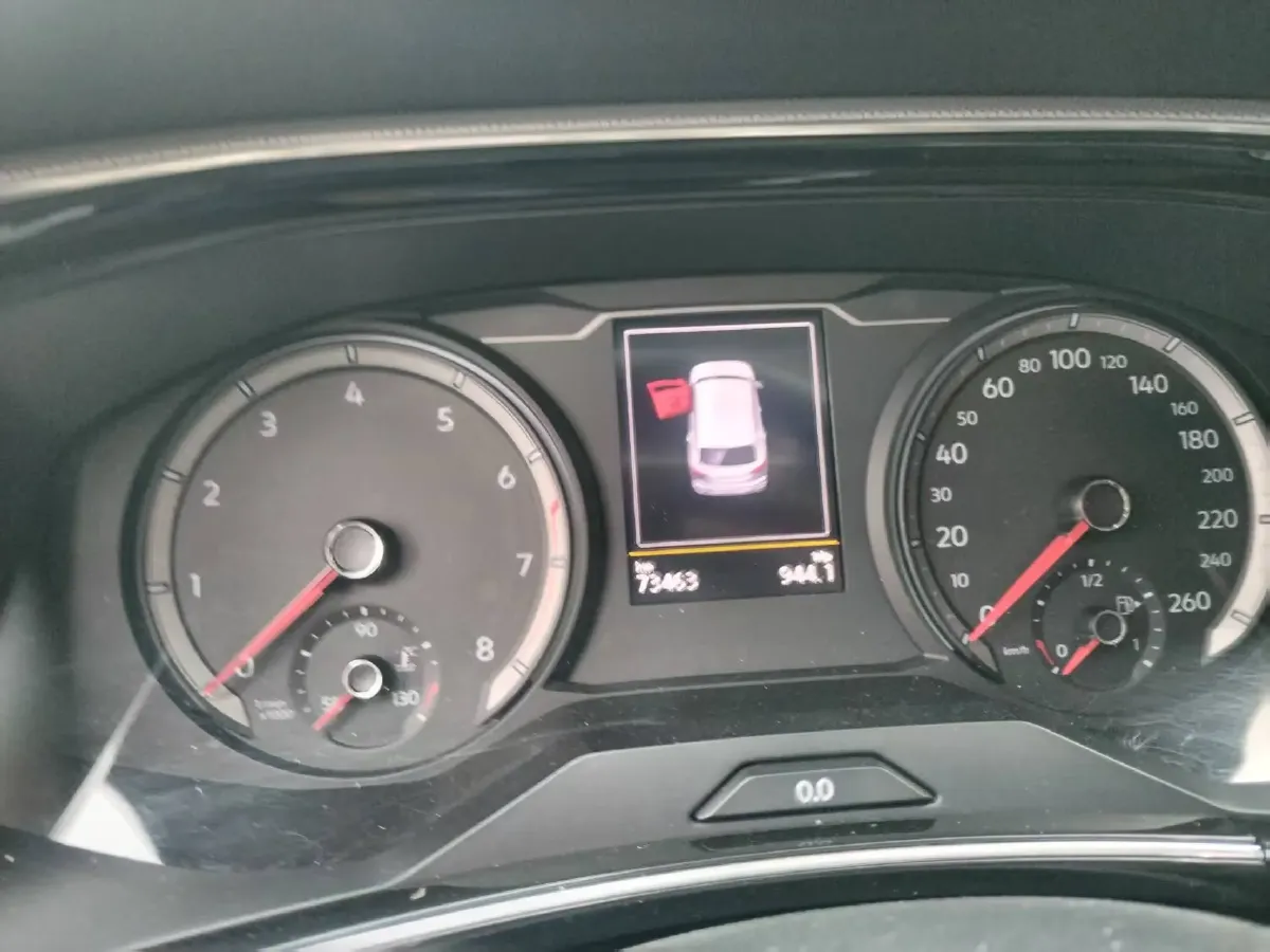 2019 MINI CLUBMAN 1.5T 102HP L3 6AT,autocango,china used car exporter,china ev exporter,chinese used car exporter,chinese used ev exporter