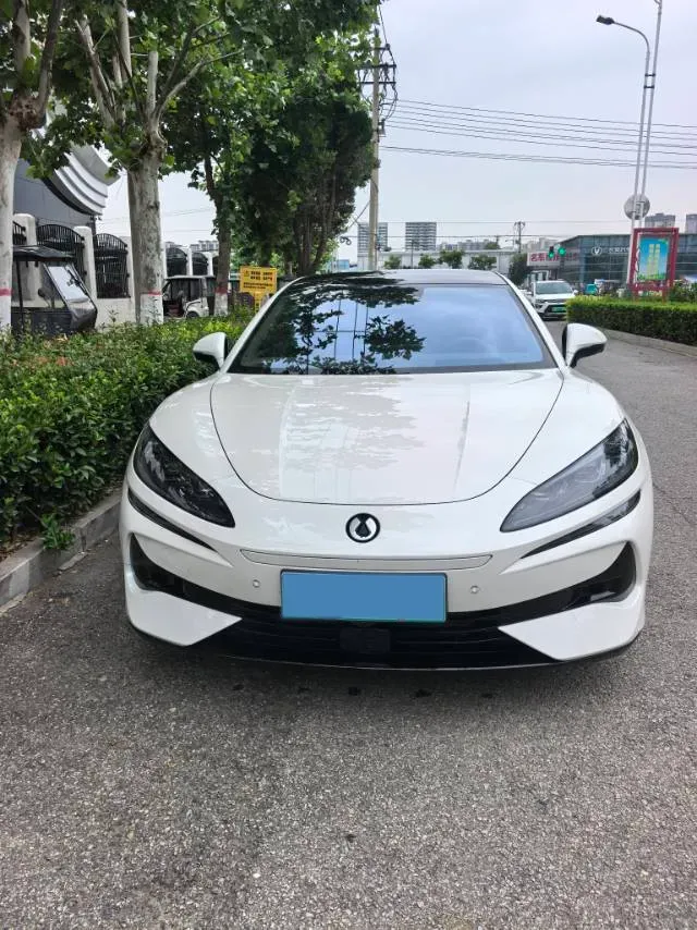 2024 Denza DenzaZ9GT 2.0T 207HP L4 E-CVT PHEV 38.5KWH,autocango,china used car exporter,china ev exporter,chinese used car exporter,chinese used ev exporter