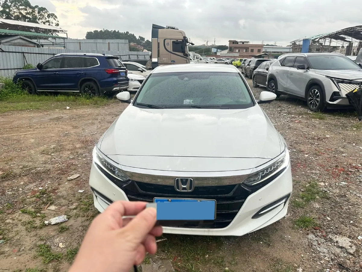 2018 Honda Accord 2.0L 146HP L4 E-CVT Hybrid,autocango,china used car exporter,china ev exporter,chinese used car exporter,chinese used ev exporter