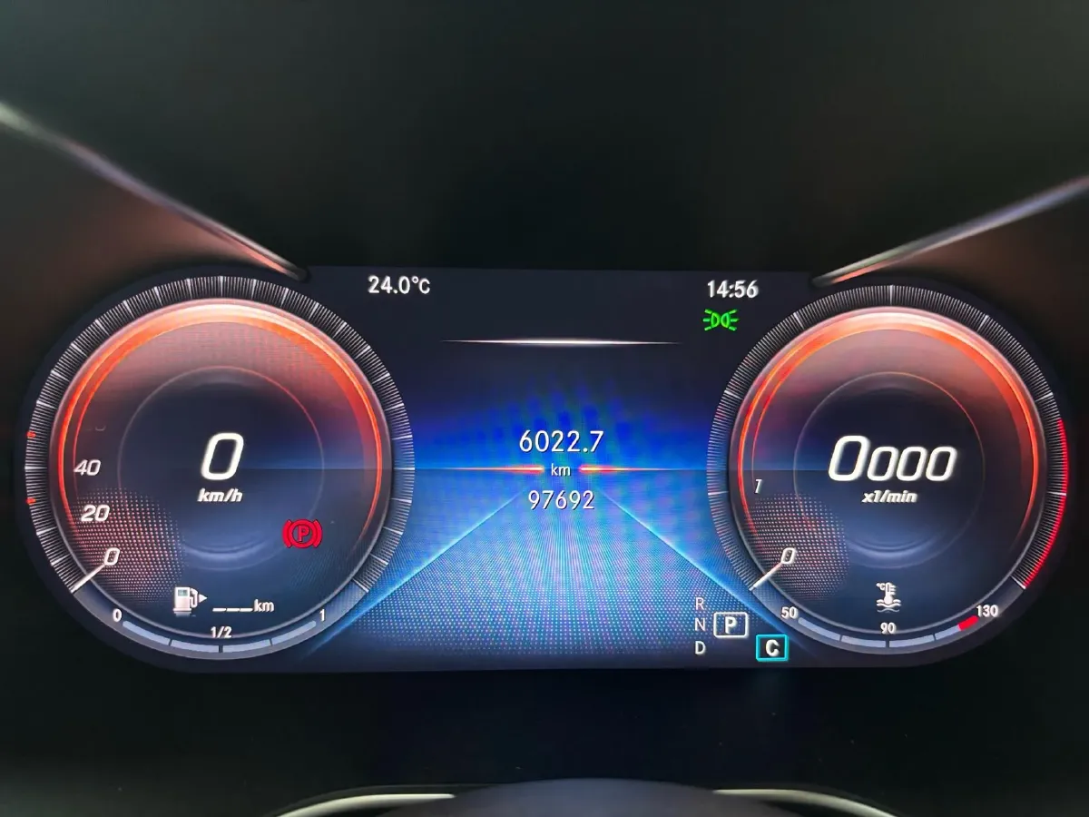 2020 Mercedes-Benz GLC Class 2.0T 197HP L4 9AT,autocango,china used car exporter,china ev exporter,chinese used car exporter,chinese used ev exporter