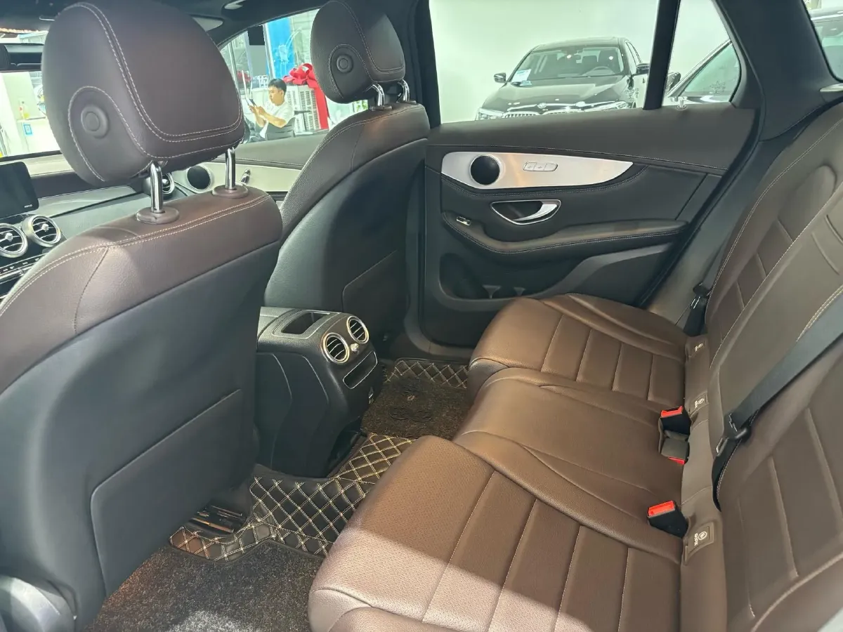 2020 Mercedes-Benz GLC Class 2.0T 197HP L4 9AT,autocango,china used car exporter,china ev exporter,chinese used car exporter,chinese used ev exporter