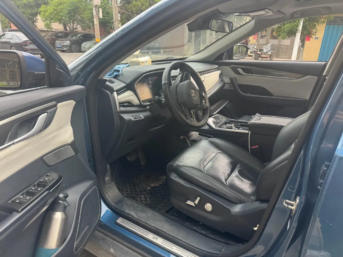 2019 Weltmeister EX5 BEV 69KWH,autocango,china used car exporter,china ev exporter,chinese used car exporter,chinese used ev exporter