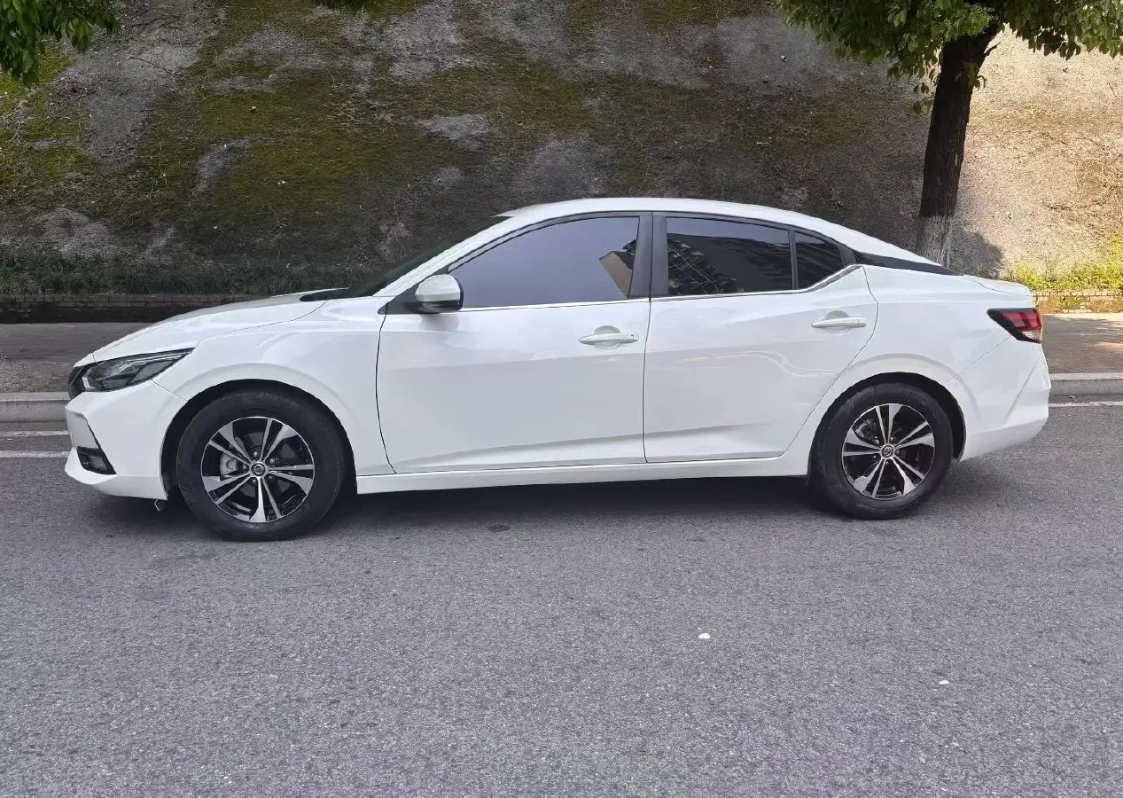 2022 Nissan Sylphy 1.6L 135HP L4 CVT,autocango,china used car exporter,china ev exporter,chinese used car exporter,chinese used ev exporter