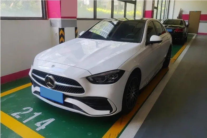 2024 Mercedes-Benz C Class 1.5T 204HP L4 9AT,autocango,china used car exporter,china ev exporter,chinese used car exporter,chinese used ev exporter