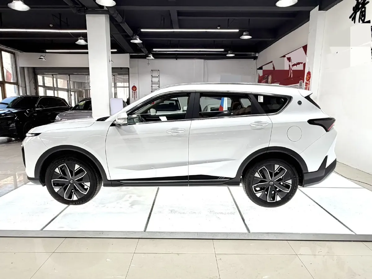 2025 Jetour ShanHai L7 1.5T 156HP L4 2DHT PHEV,autocango,china used car exporter,china ev exporter,chinese used car exporter,chinese used ev exporter