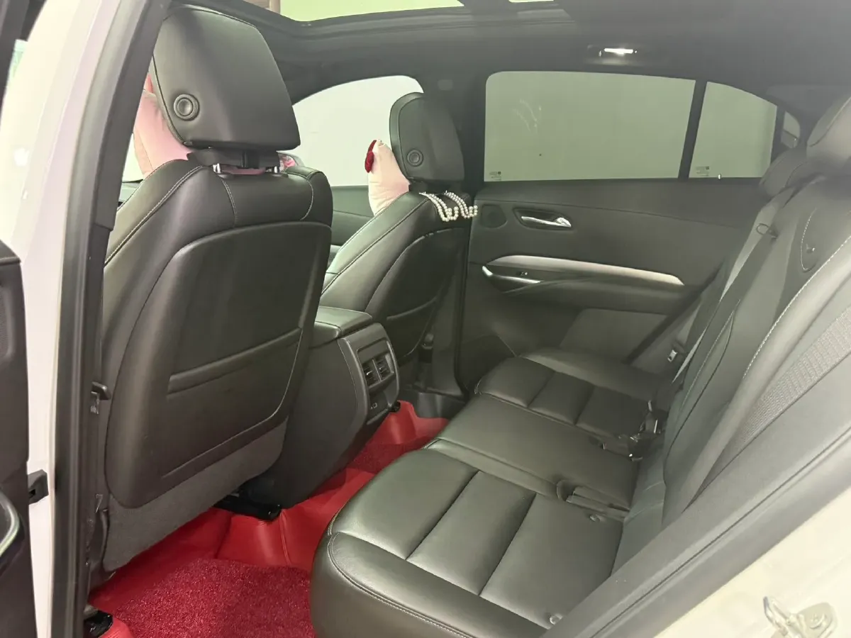 2021 Cadillac XT4 2.0T 237HP L4 9AT,autocango,china used car exporter,china ev exporter,chinese used car exporter,chinese used ev exporter