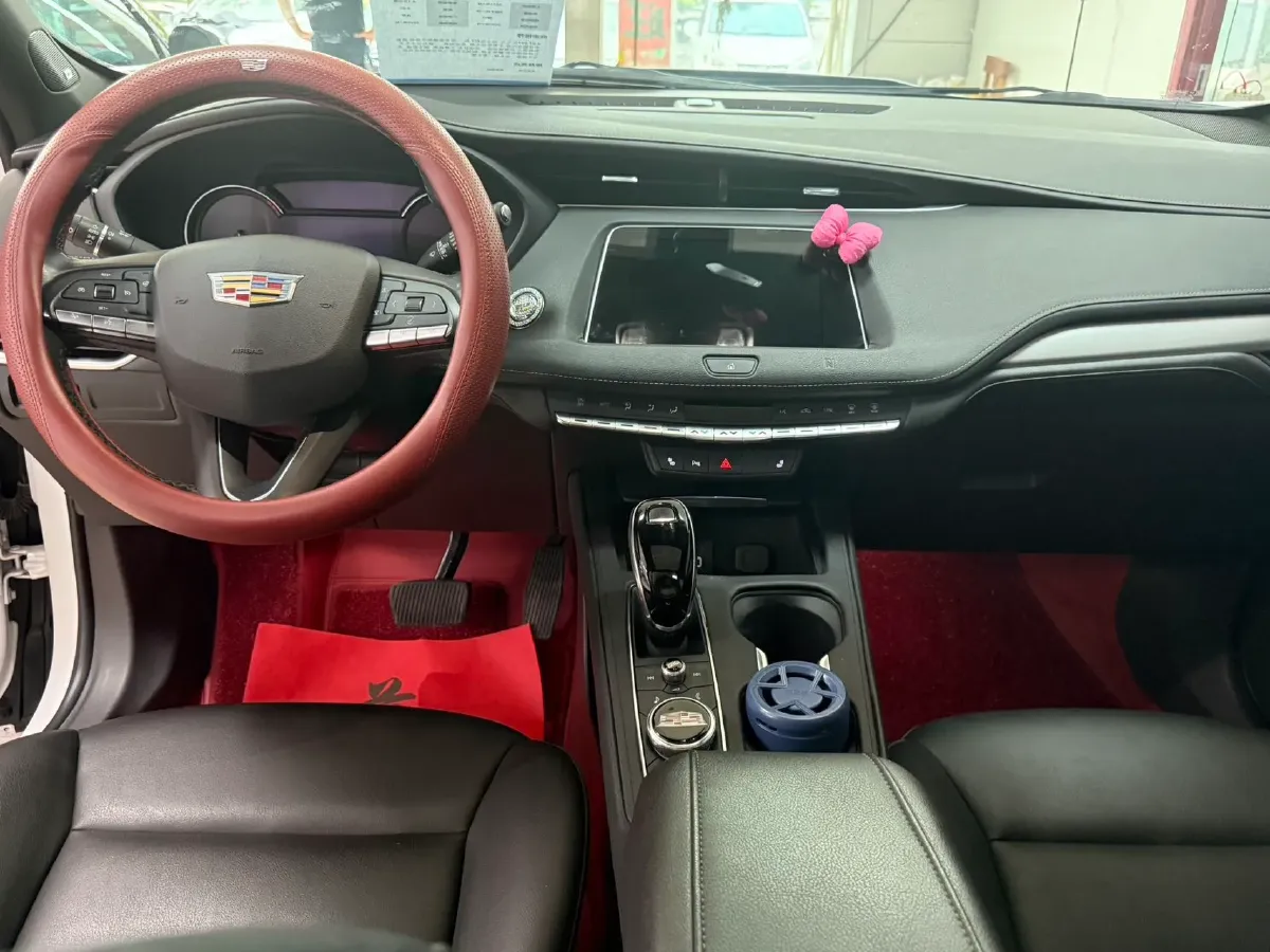 2021 Cadillac XT4 2.0T 237HP L4 9AT,autocango,china used car exporter,china ev exporter,chinese used car exporter,chinese used ev exporter