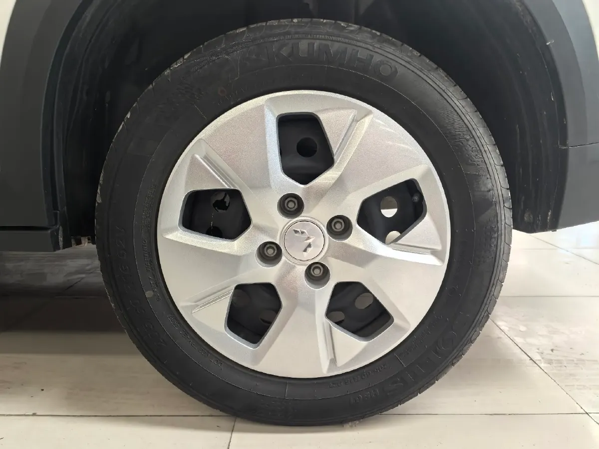 2022 WuLing XingChi 1.5L 99HP L4 6MT,autocango,china used car exporter,china ev exporter,chinese used car exporter,chinese used ev exporter