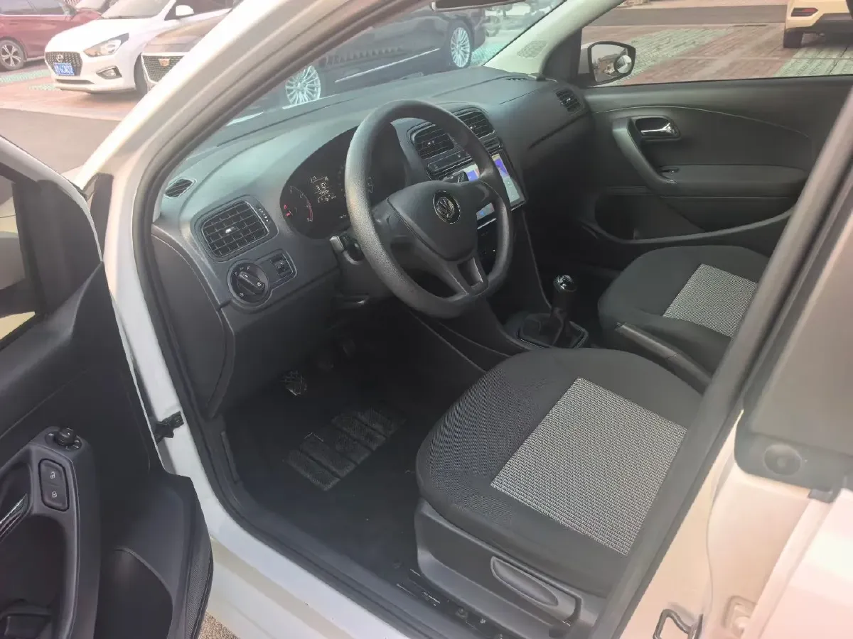 2018 ChangAn Eado 1.6L 128HP L4 5MT,autocango,china used car exporter,china ev exporter,chinese used car exporter,chinese used ev exporter