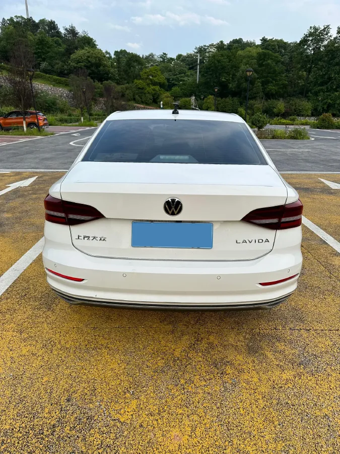 2021 Volkswagen Lavida 1.5L 113HP L4 6AT,autocango,china used car exporter,china ev exporter,chinese used car exporter,chinese used ev exporter