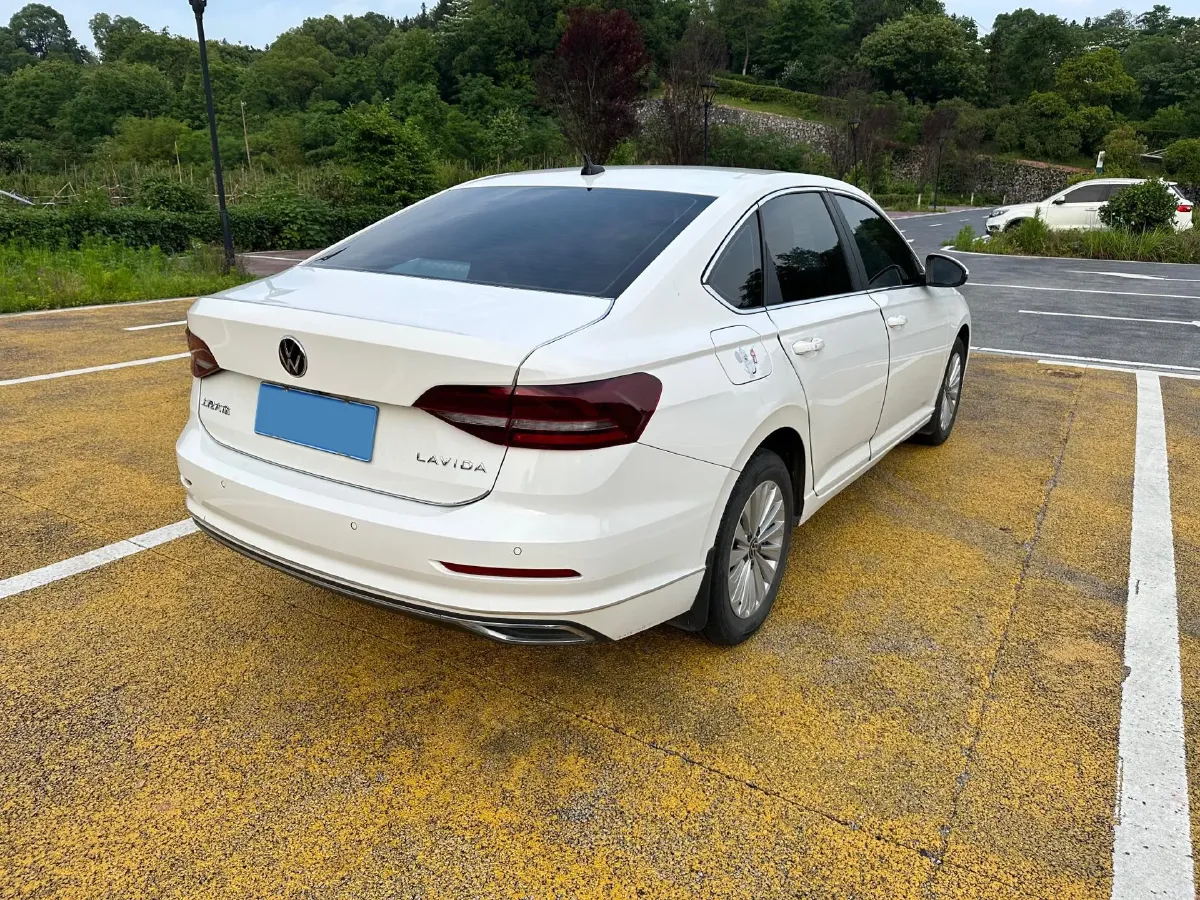 2021 Volkswagen Lavida 1.5L 113HP L4 6AT,autocango,china used car exporter,china ev exporter,chinese used car exporter,chinese used ev exporter