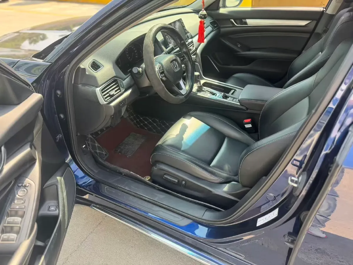 2019 Honda Inspire 1.5T 194HP L4 CVT,autocango,china used car exporter,china ev exporter,chinese used car exporter,chinese used ev exporter