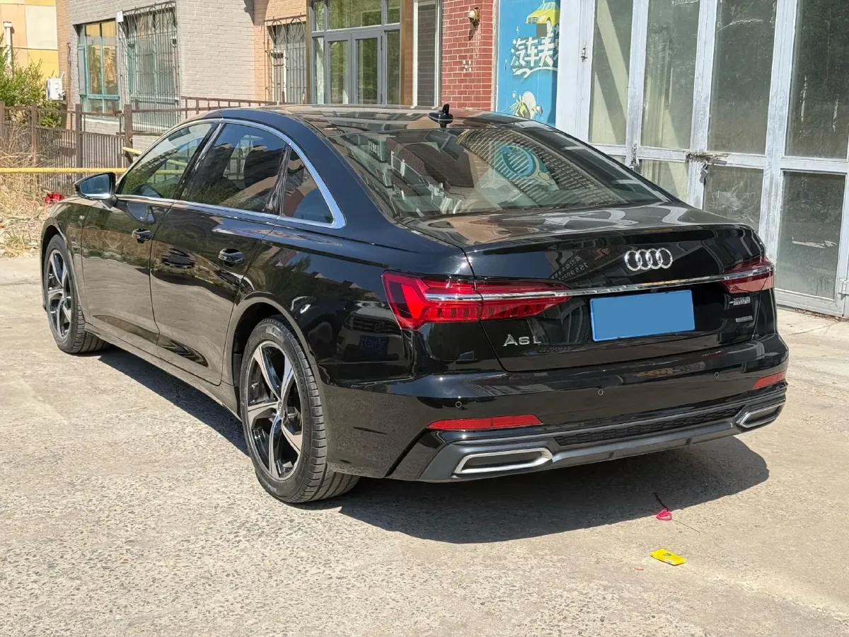 2019 Mercedes-Benz E Class 1.5T 184HP L4 9AT,autocango,china used car exporter,china ev exporter,chinese used car exporter,chinese used ev exporter