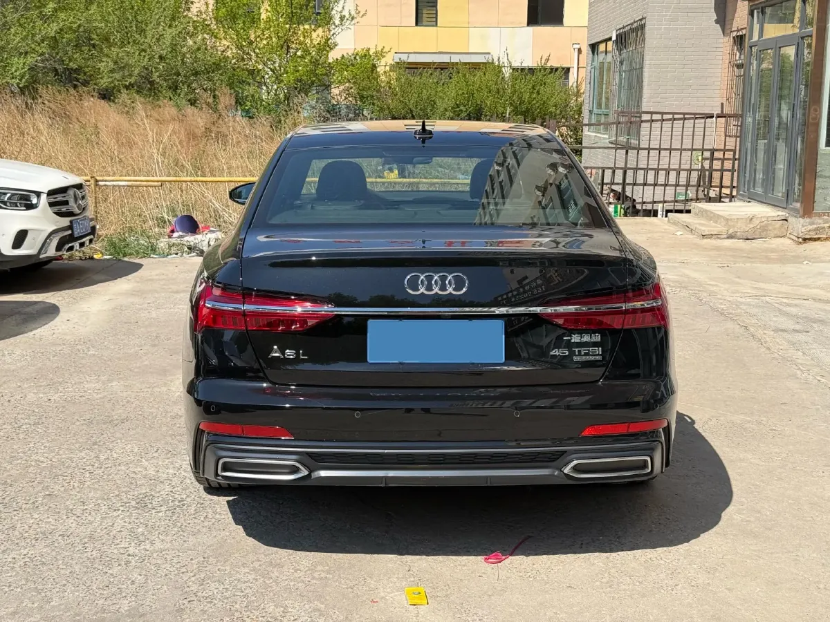 2019 Mercedes-Benz E Class 1.5T 184HP L4 9AT,autocango,china used car exporter,china ev exporter,chinese used car exporter,chinese used ev exporter