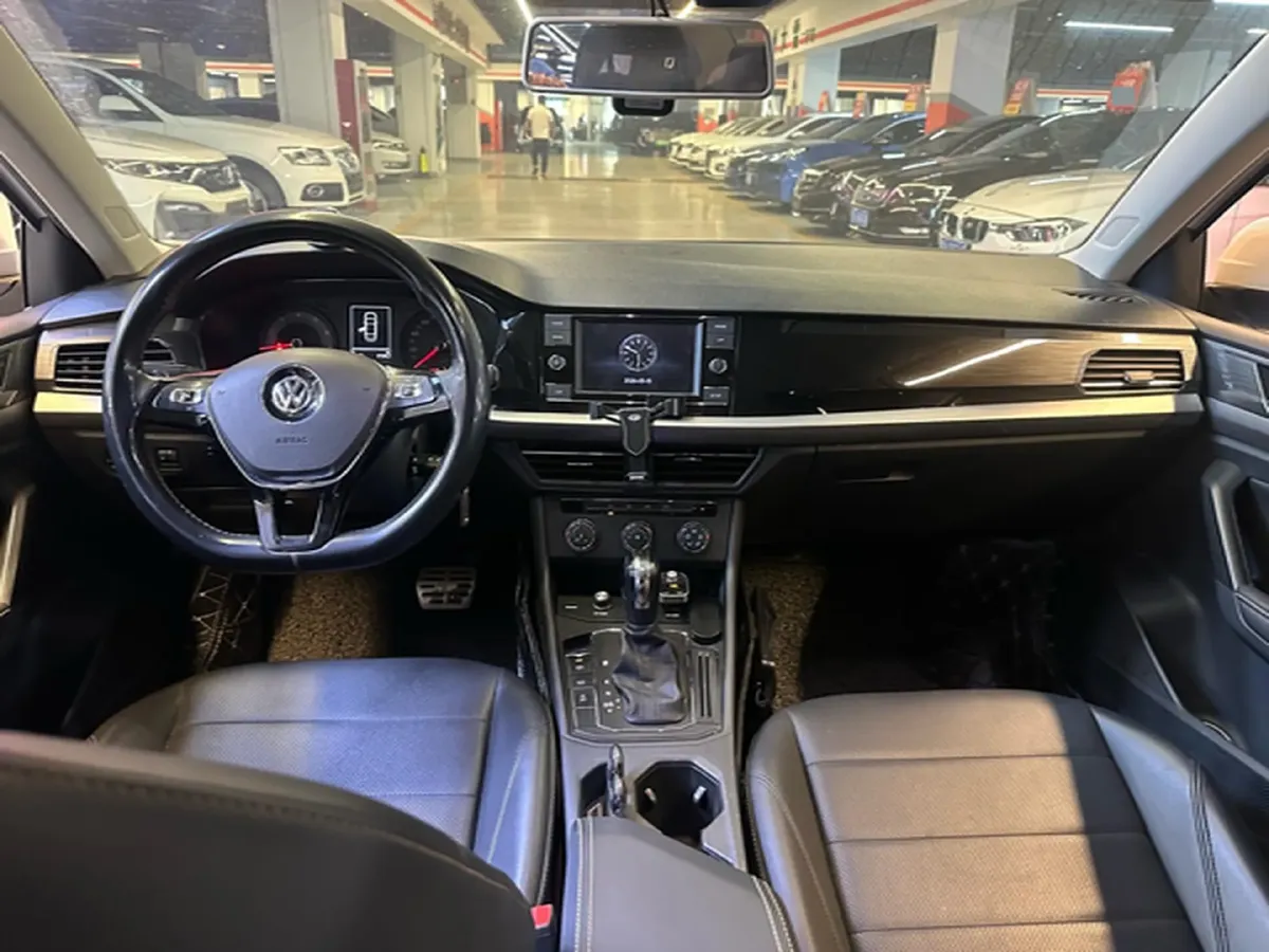 2019 Volkswagen Lavida 1.5L 113HP L4 6AT,autocango,china used car exporter,china ev exporter,chinese used car exporter,chinese used ev exporter
