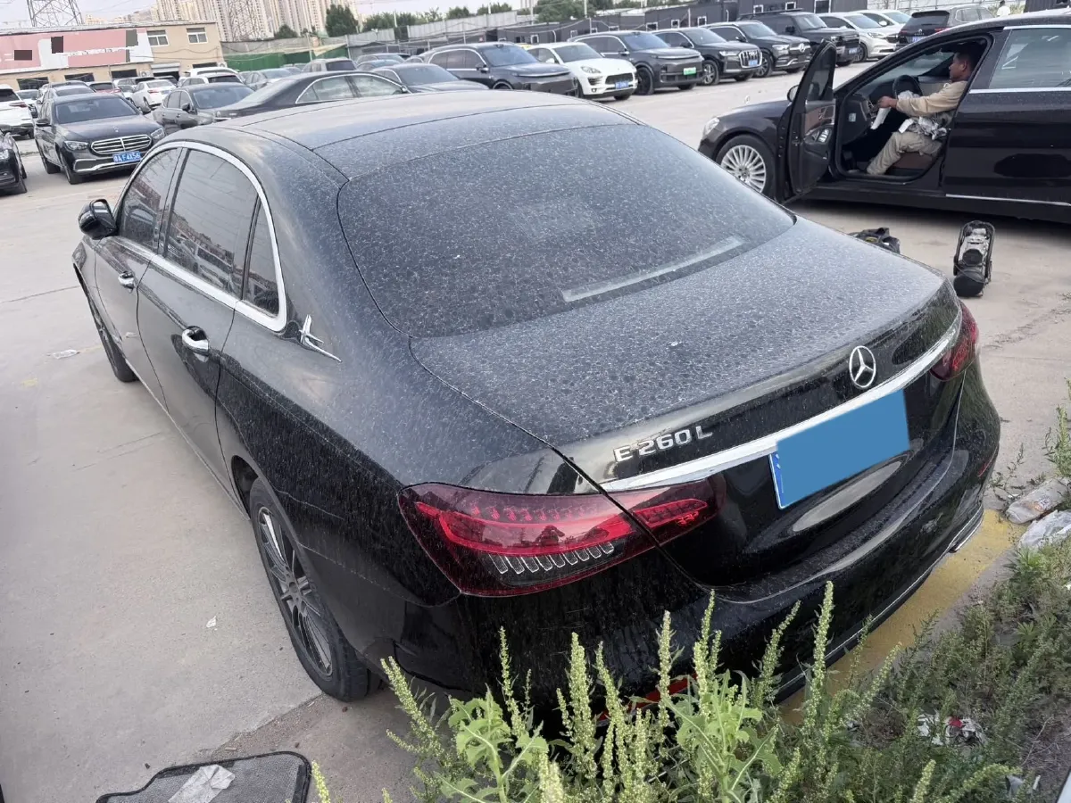 2022 Mercedes-Benz E Class 2.0T 197HP L4 9AT,autocango,china used car exporter,china ev exporter,chinese used car exporter,chinese used ev exporter