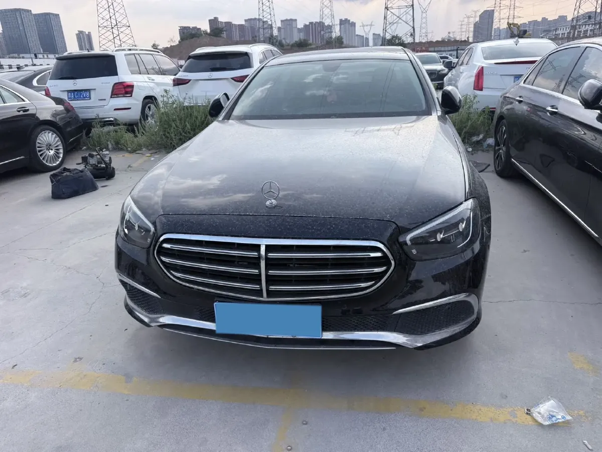 2022 Mercedes-Benz E Class 2.0T 197HP L4 9AT,autocango,china used car exporter,china ev exporter,chinese used car exporter,chinese used ev exporter