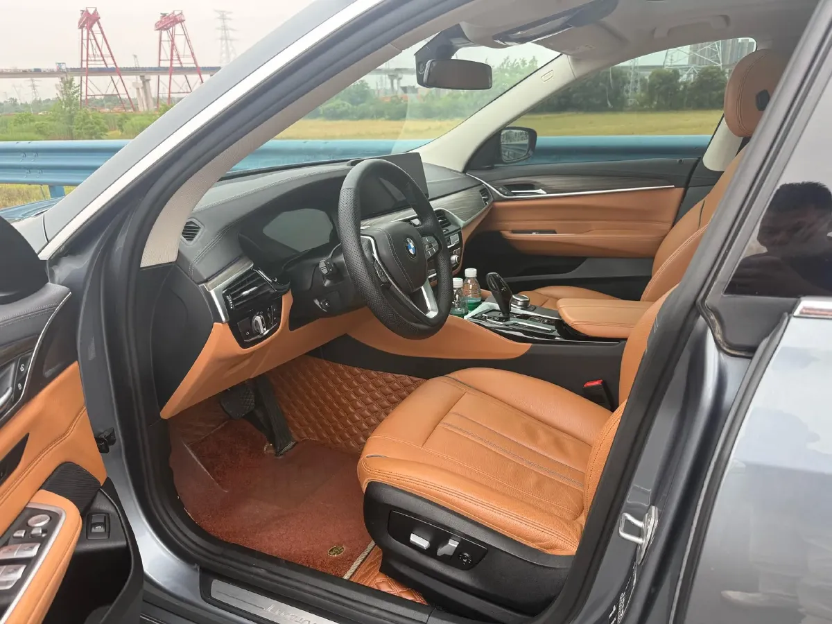 2021 BMW 6 Series GT 2.0T 258HP L4 8AT,autocango,china used car exporter,china ev exporter,chinese used car exporter,chinese used ev exporter