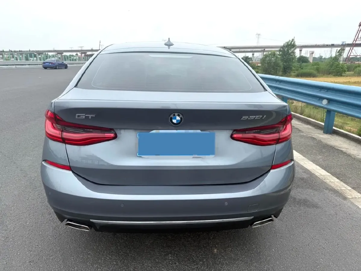 2021 BMW 6 Series GT 2.0T 258HP L4 8AT,autocango,china used car exporter,china ev exporter,chinese used car exporter,chinese used ev exporter
