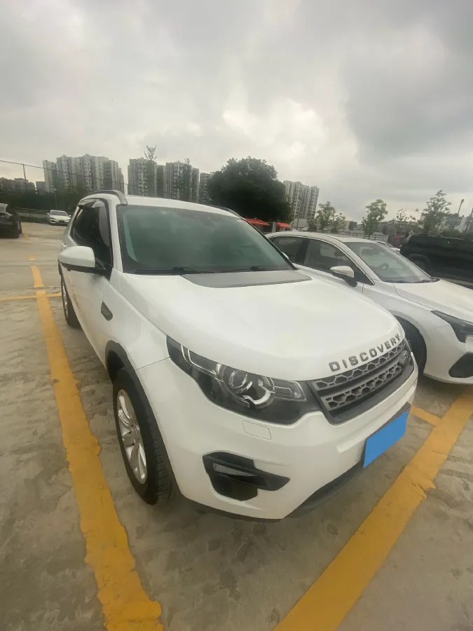2018 Land Rover Discovery Sport 2.0T 241HP L4 9AT,autocango,china used car exporter,china ev exporter,chinese used car exporter,chinese used ev exporter