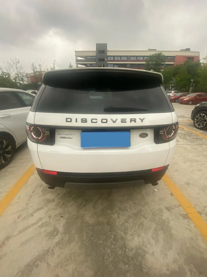 2018 Land Rover Discovery Sport 2.0T 241HP L4 9AT,autocango,china used car exporter,china ev exporter,chinese used car exporter,chinese used ev exporter