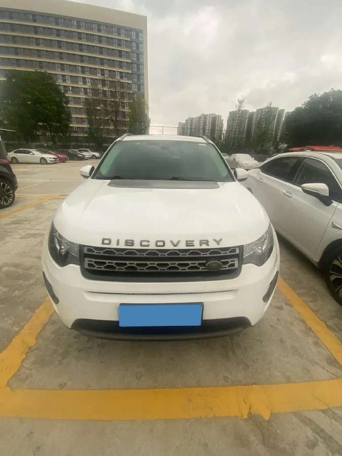 2018 Land Rover Discovery Sport 2.0T 241HP L4 9AT,autocango,china used car exporter,china ev exporter,chinese used car exporter,chinese used ev exporter
