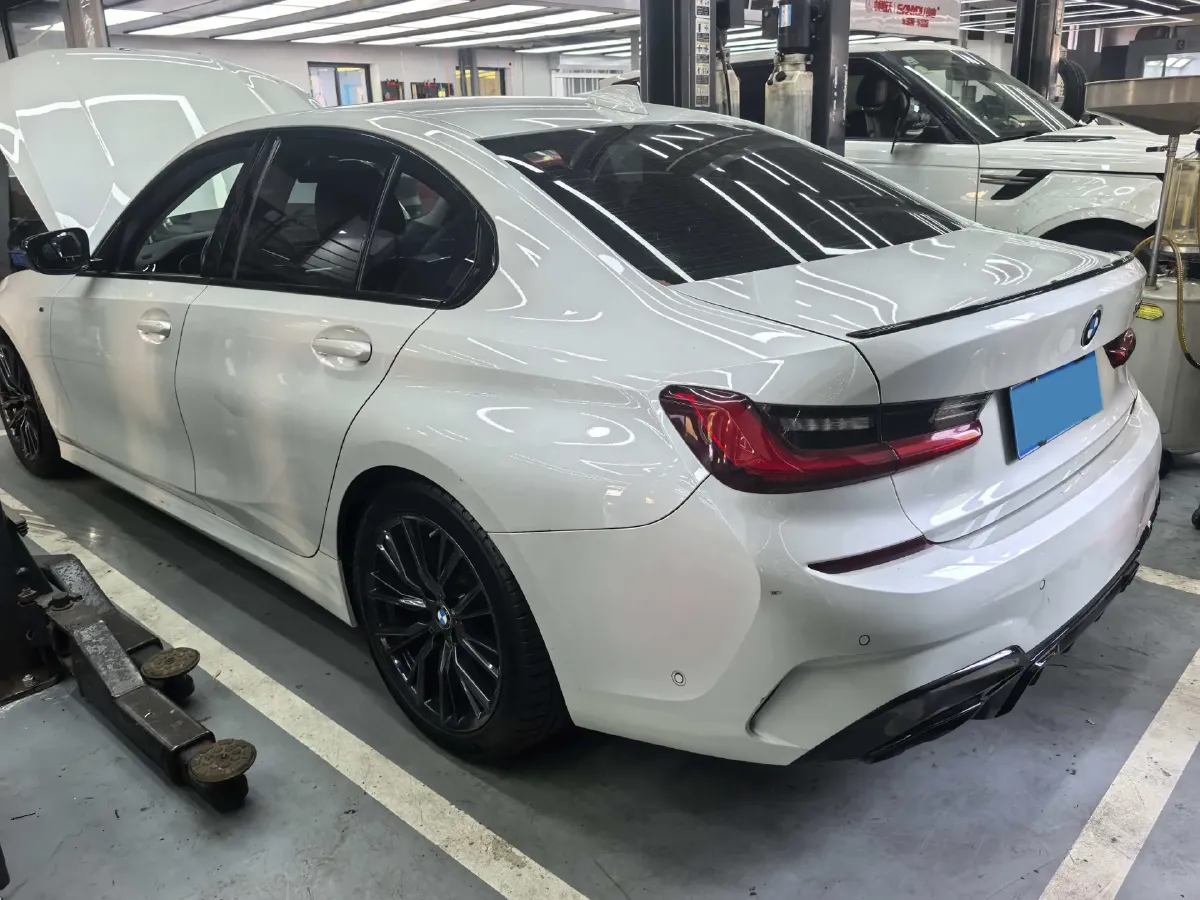 2020 BMW 3 Series 2.0T 184HP L4 8AT,autocango,china used car exporter,china ev exporter,chinese used car exporter,chinese used ev exporter