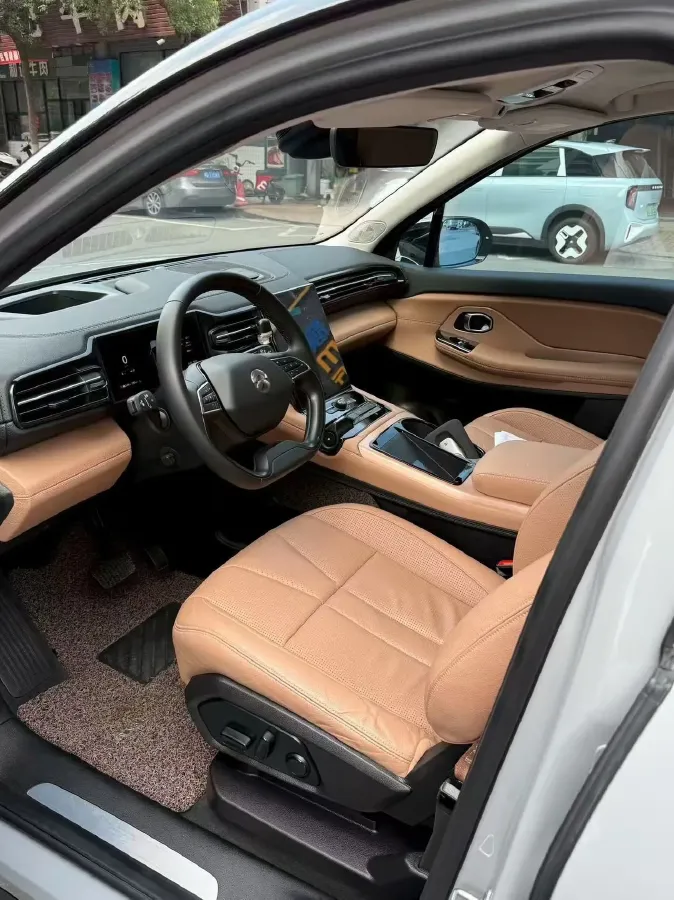 2019 NIO ES6 BEV 70KWH,autocango,china used car exporter,china ev exporter,chinese used car exporter,chinese used ev exporter